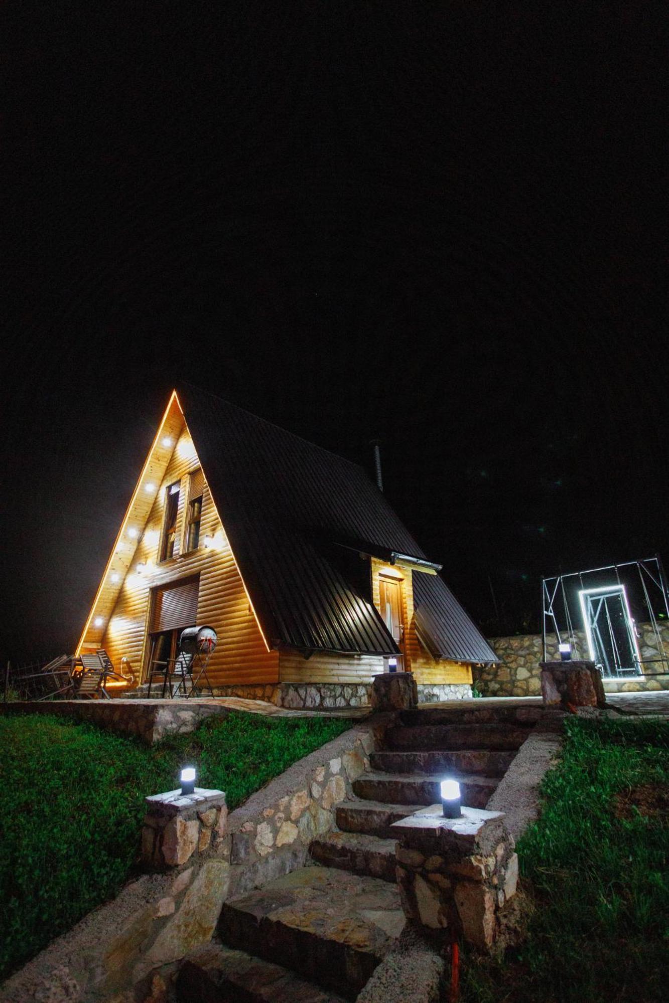Villa Route Rugove Peje Exterior foto
